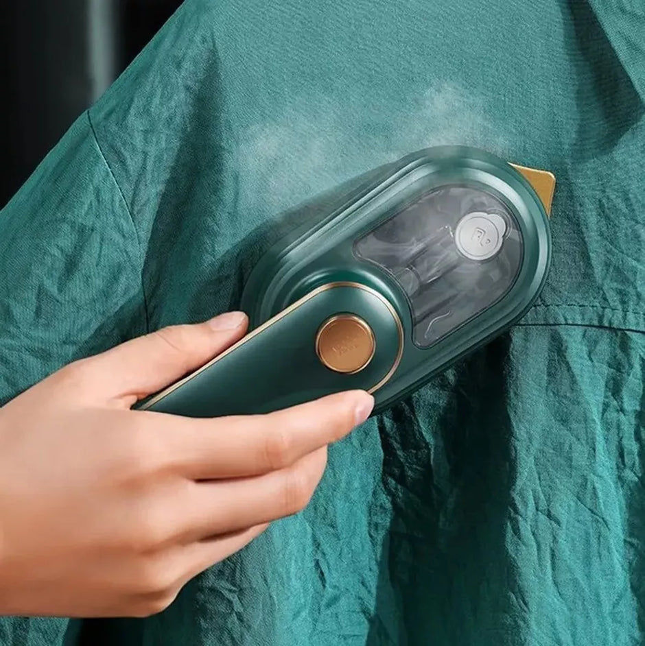 Kompaktiškas drabužių garintuvas