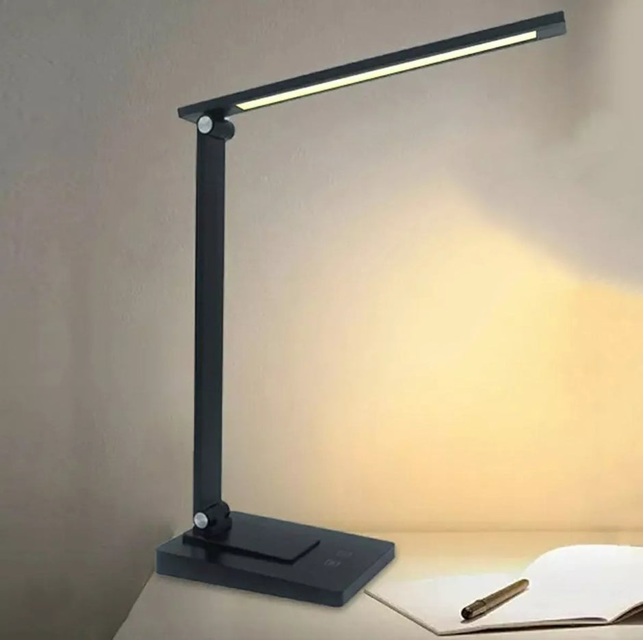 LED stalinė lempa